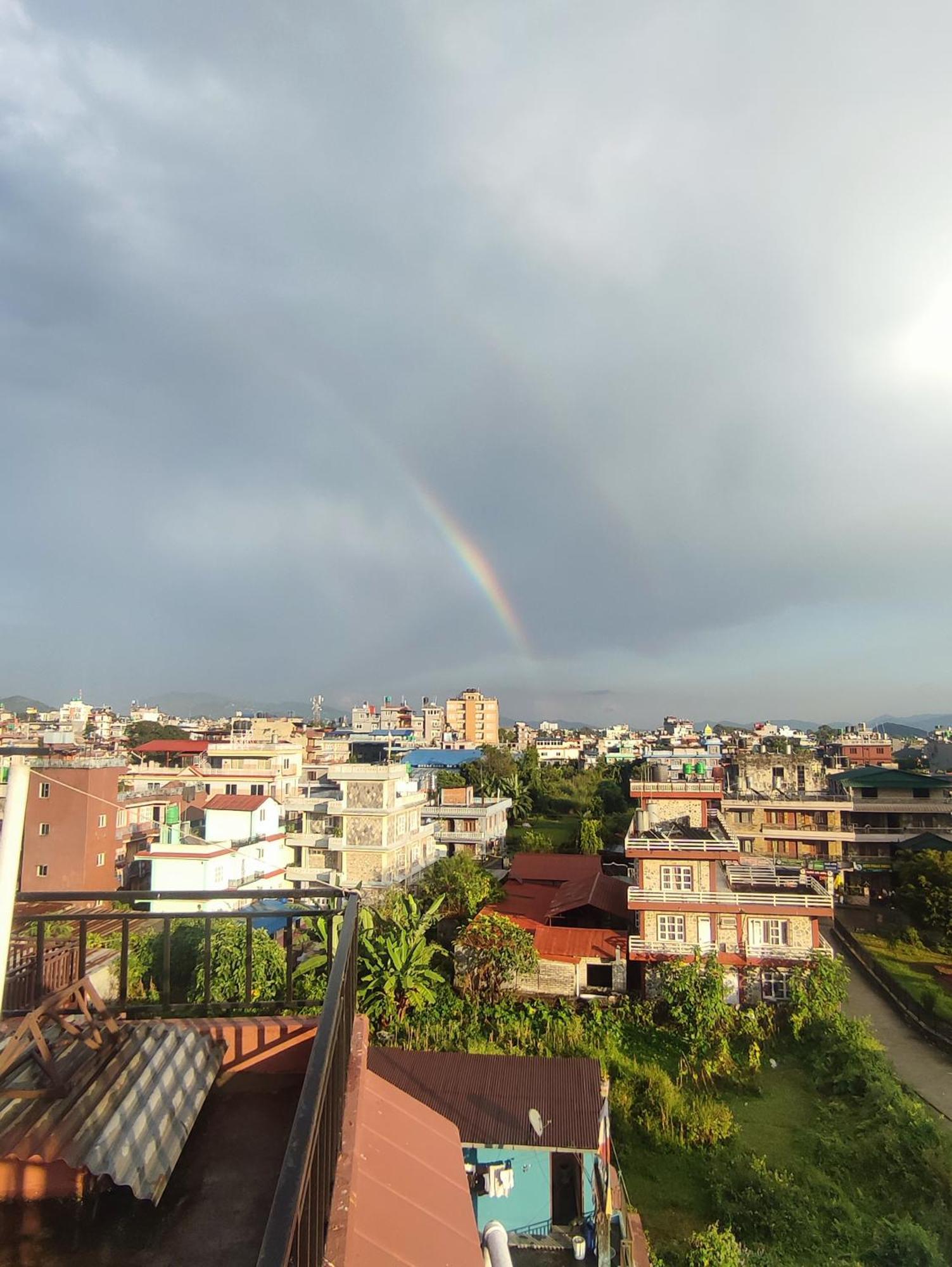 Krishna Inn Pokhara Esterno foto